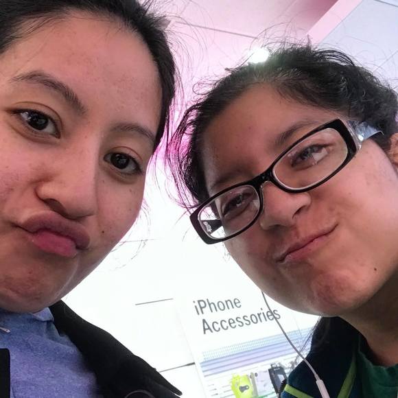 Meet your Posher, Arely - Picture 1 of 1